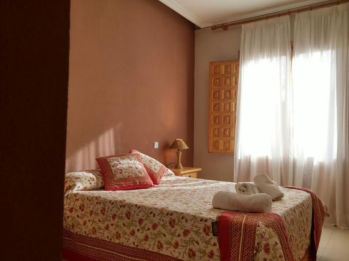 Hotel Fuertescusa Bagian luar foto
