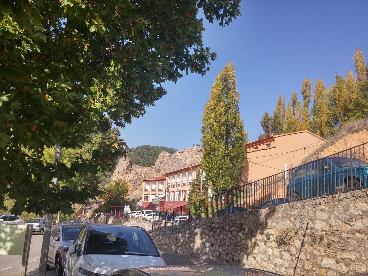Hotel Fuertescusa Bagian luar foto